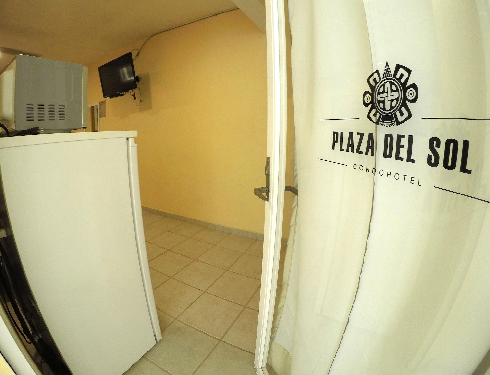 Hotel Plaza Del Sol 普拉亚卡门 外观 照片